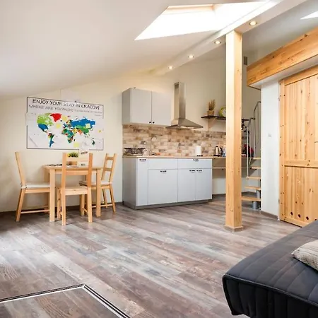 דירה In The Heart Of קרקוב